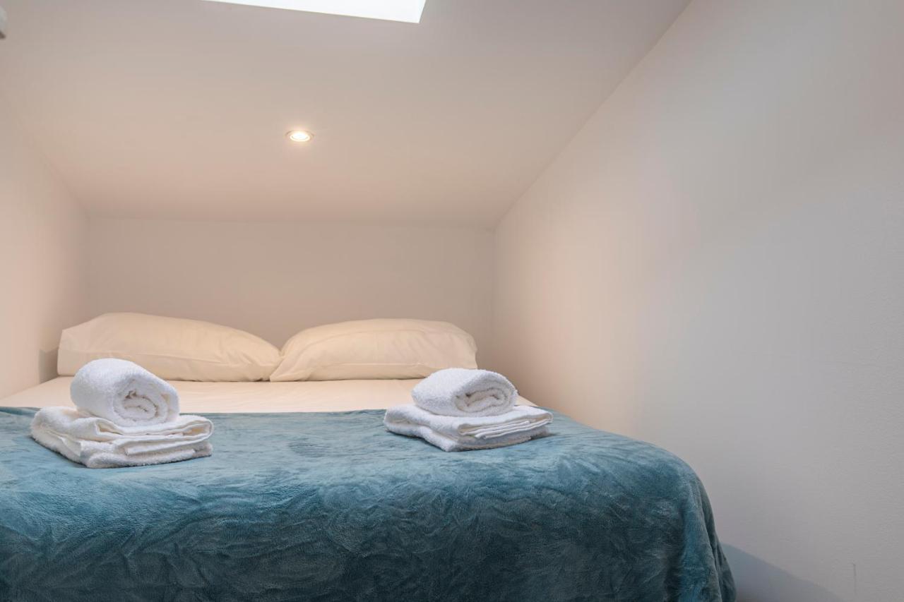 Condessa 2Bdr Duplex By Lovelystay Lisboa المظهر الخارجي الصورة